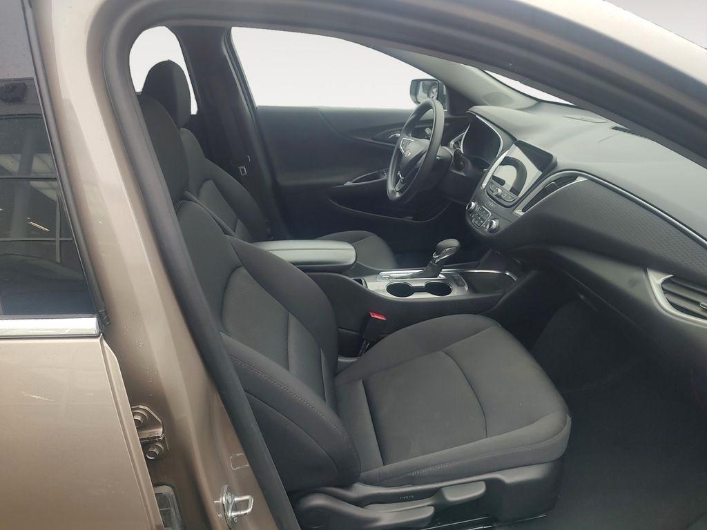 Chevrolet Malibu  2024