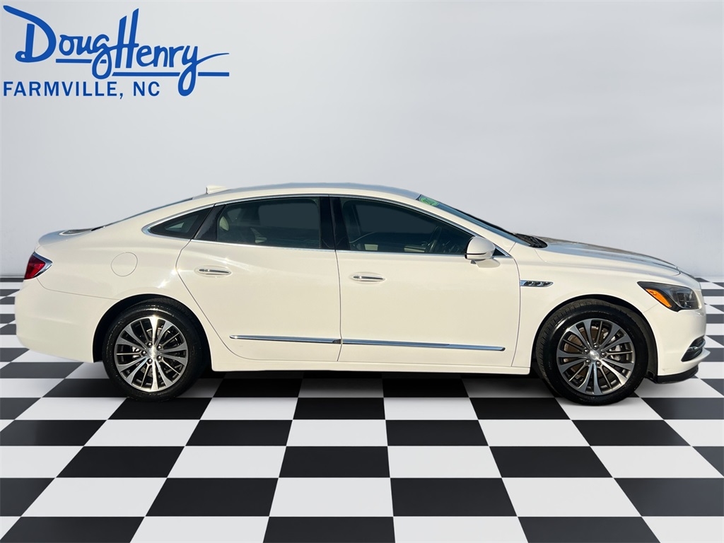 Buick LaCrosse  2017