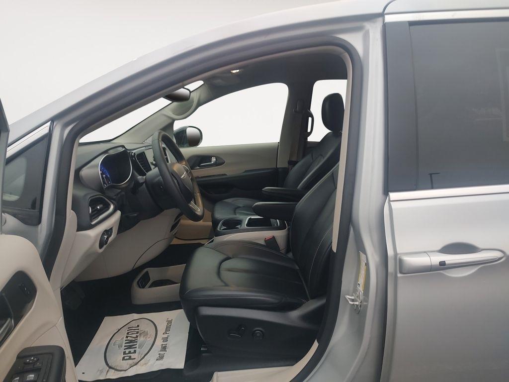 Chrysler Pacifica  2024