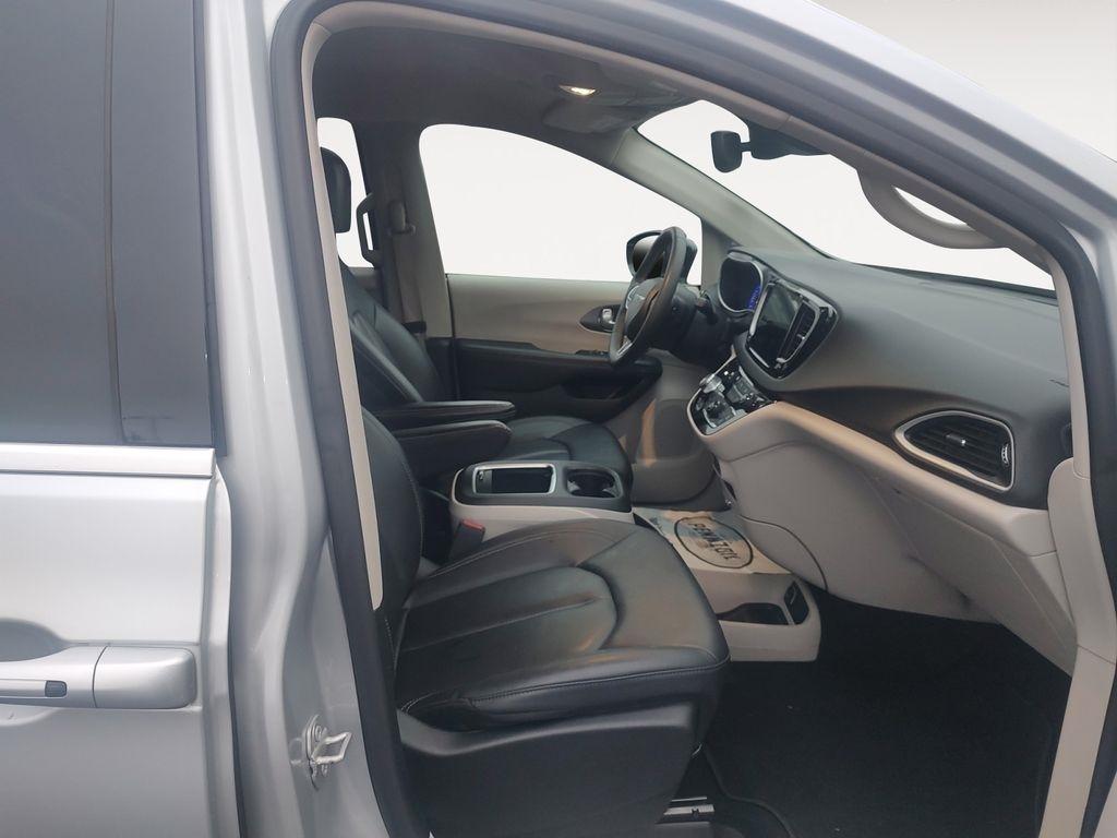 Chrysler Pacifica  2024