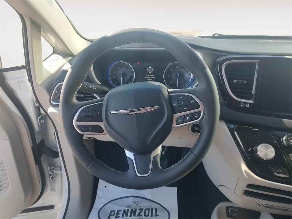 Chrysler Pacifica  2024