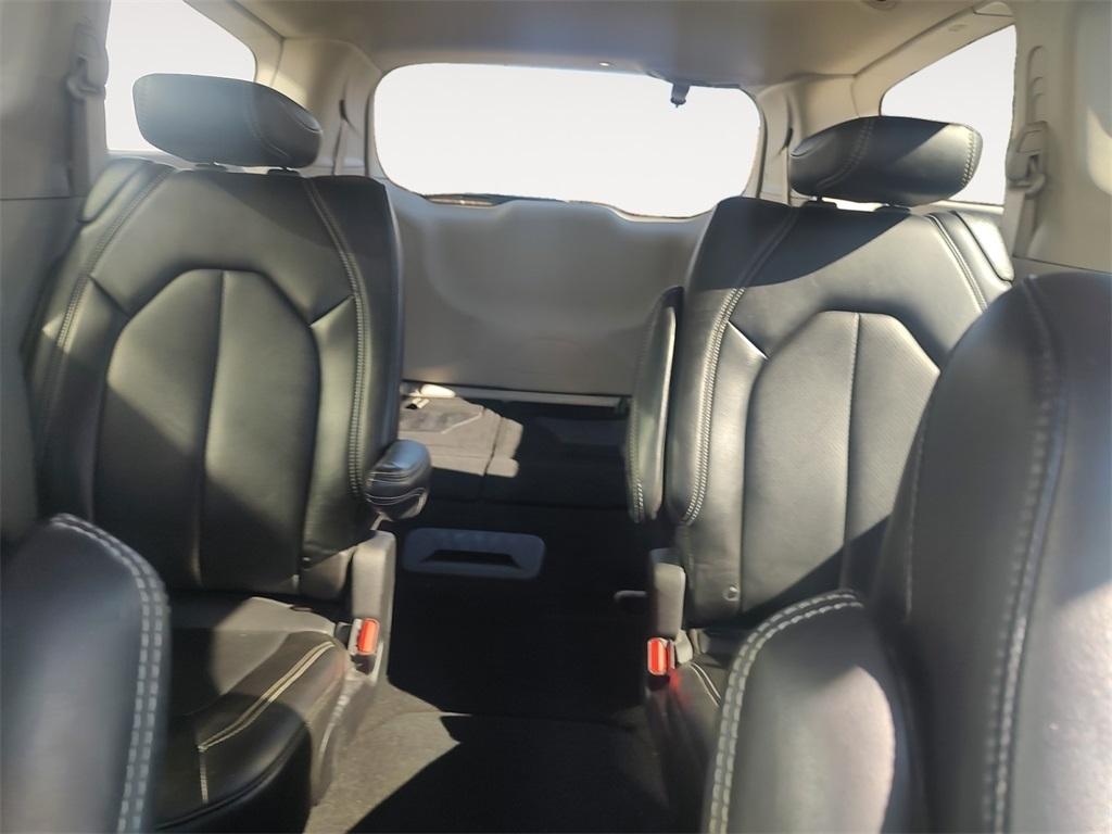 Chrysler Pacifica  2024