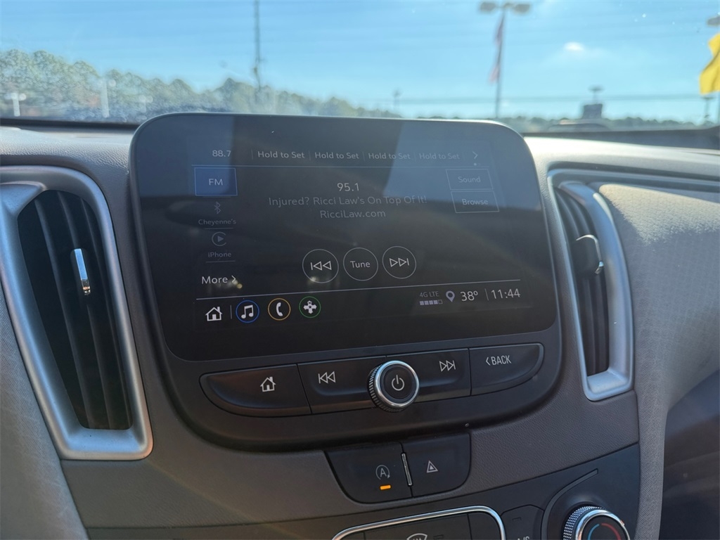 Chevrolet Malibu  2024