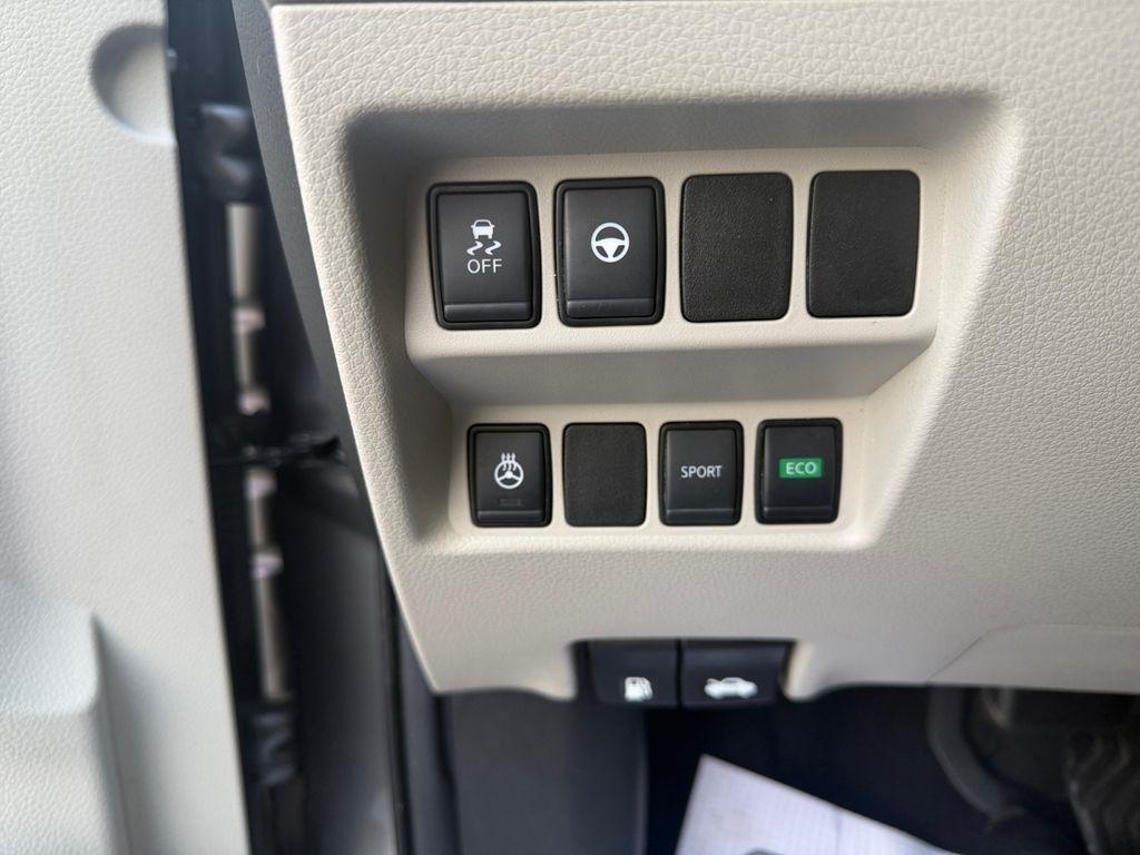 Nissan Rogue Sport  2022