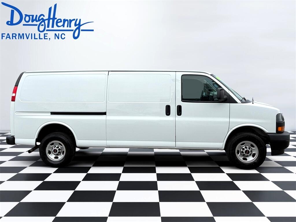 GMC Savana Cargo Van  2023