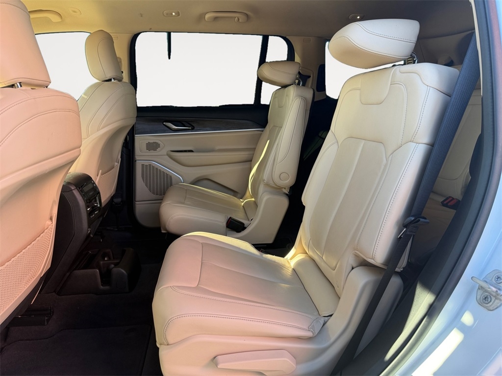 Jeep Grand Cherokee L  2021