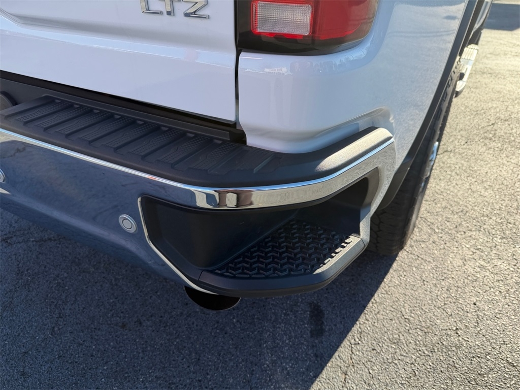 Chevrolet Silverado 2500HD  2024