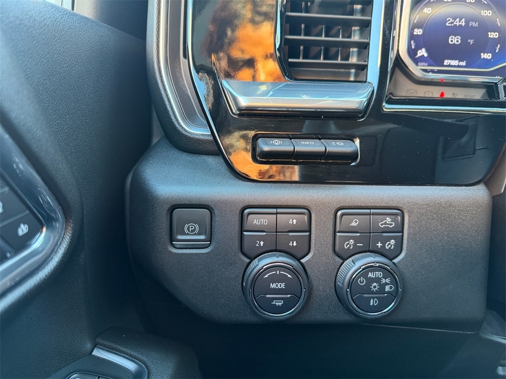 Chevrolet Silverado 2500HD  2024