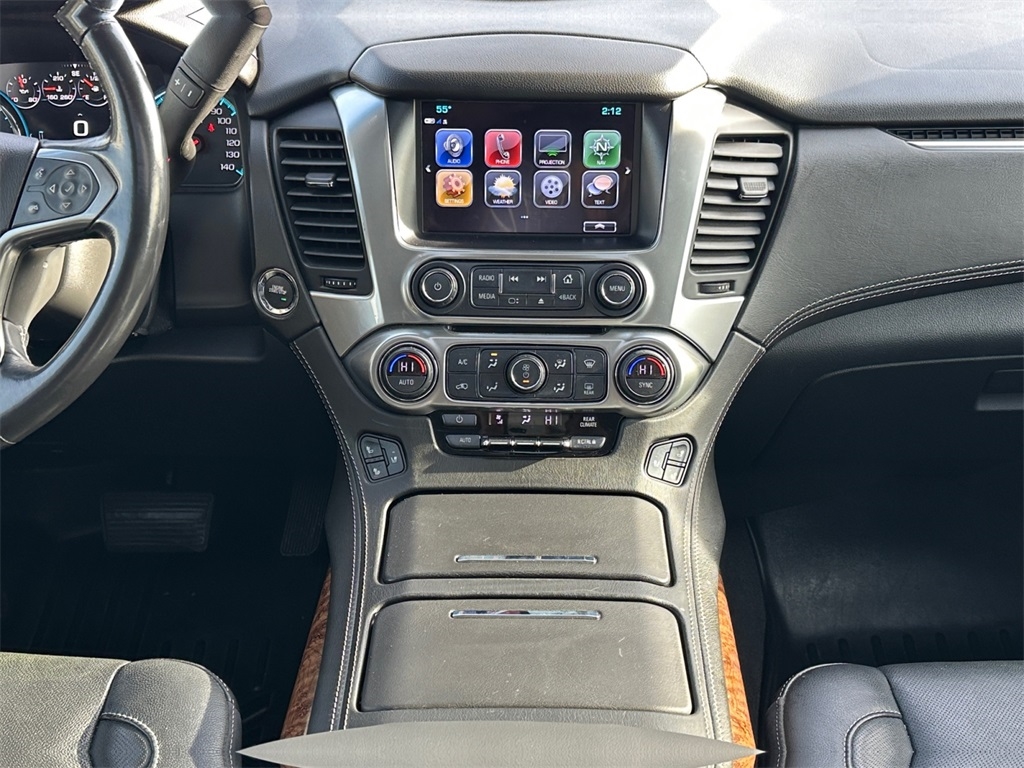 Chevrolet Suburban  2020