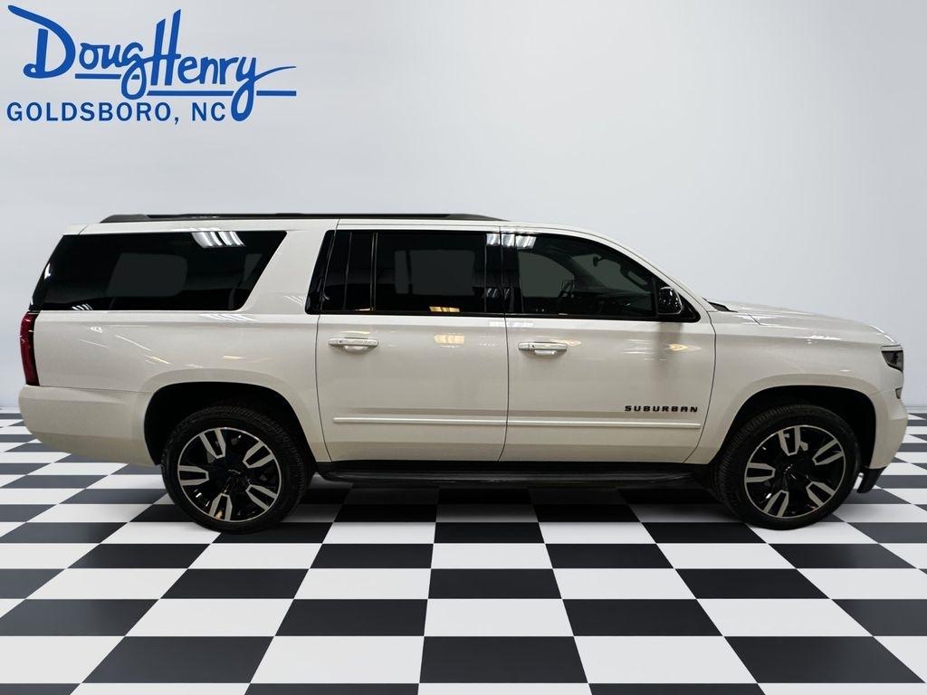 Chevrolet Suburban  2020