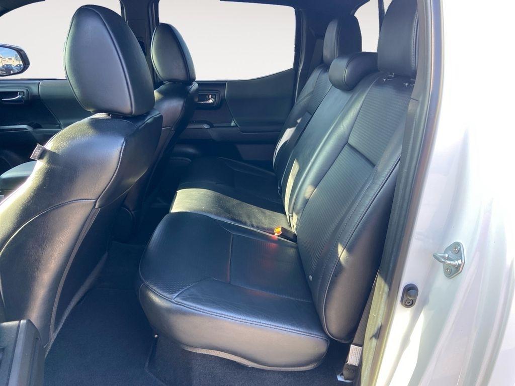 Toyota Tacoma 4WD  2022