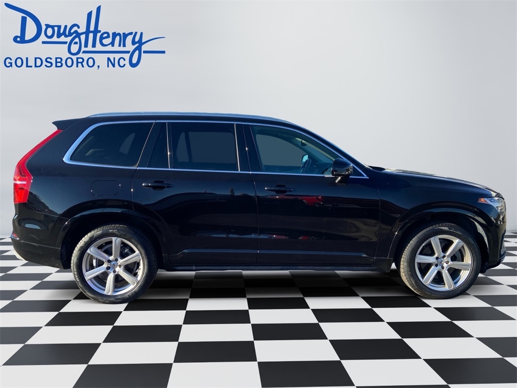Volvo XC90  2021
