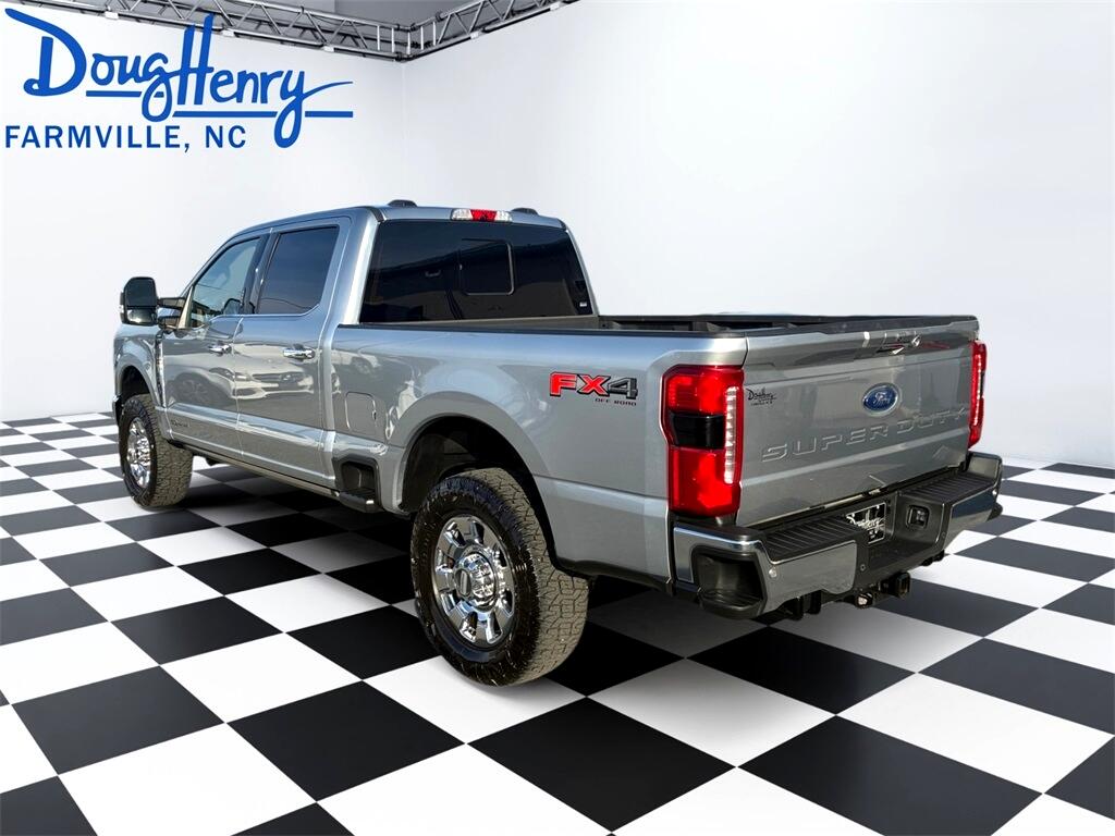 Ford Super Duty F-350 SRW  2024
