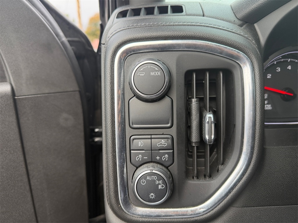 Chevrolet Silverado 1500  2020