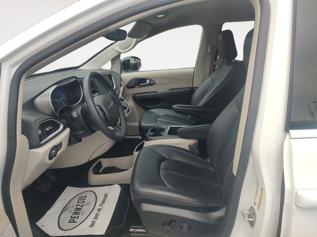 Chrysler Pacifica  2024