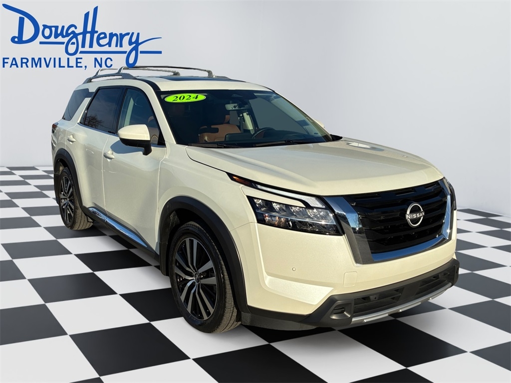 Nissan Pathfinder  2024