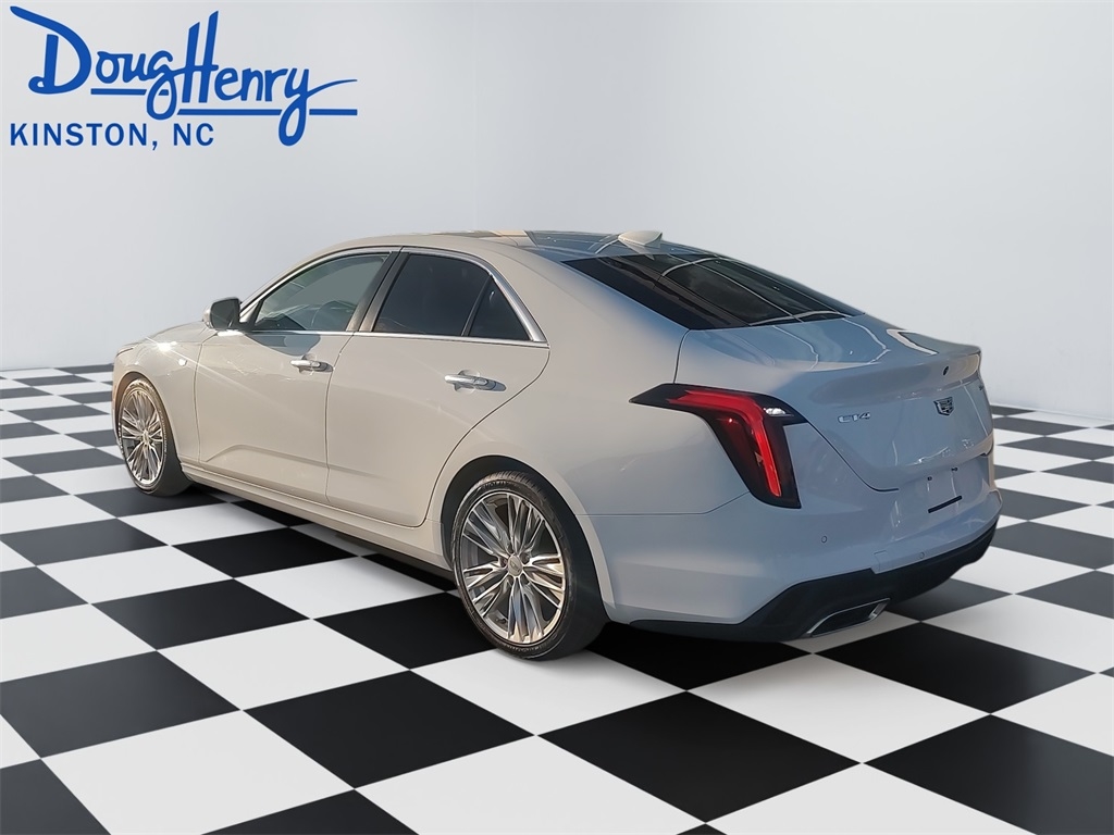 Cadillac CT4  2020