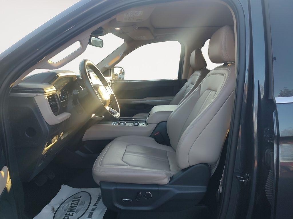 Ford Expedition  2024