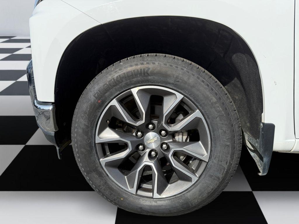 Chevrolet Silverado 1500  2021