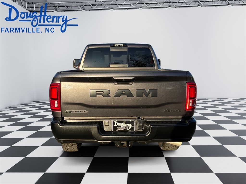 RAM 2500  2025