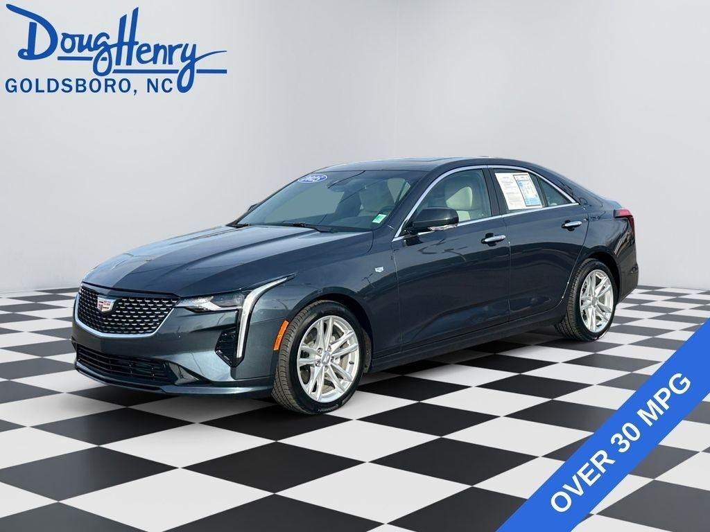 2025 Cadillac CT4 Luxury