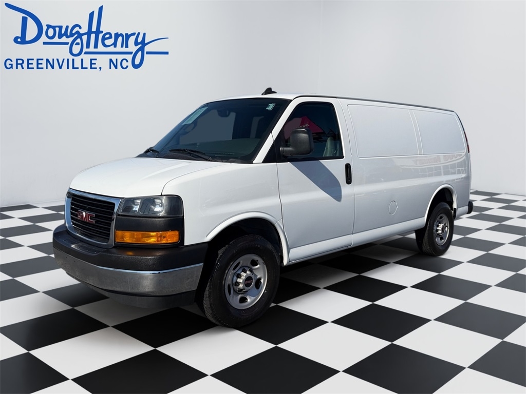 GMC Savana Cargo Van  2020