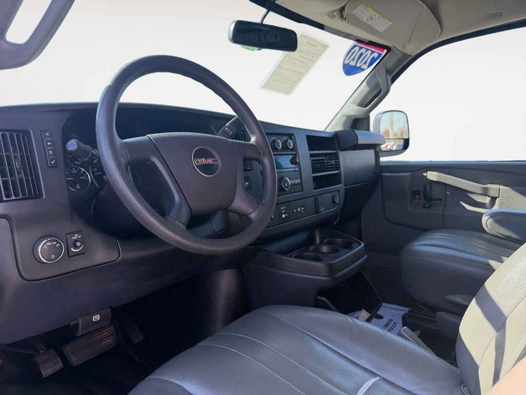 GMC Savana Cargo Van  2020