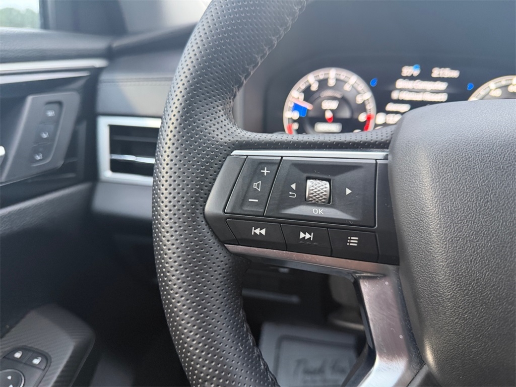 Mitsubishi Outlander  2023