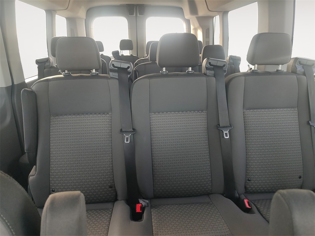 Ford Transit Passenger Wagon  2023