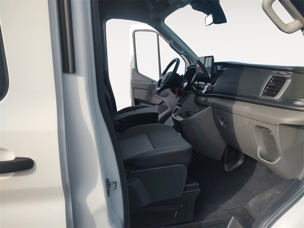 Ford Transit Passenger Wagon  2023