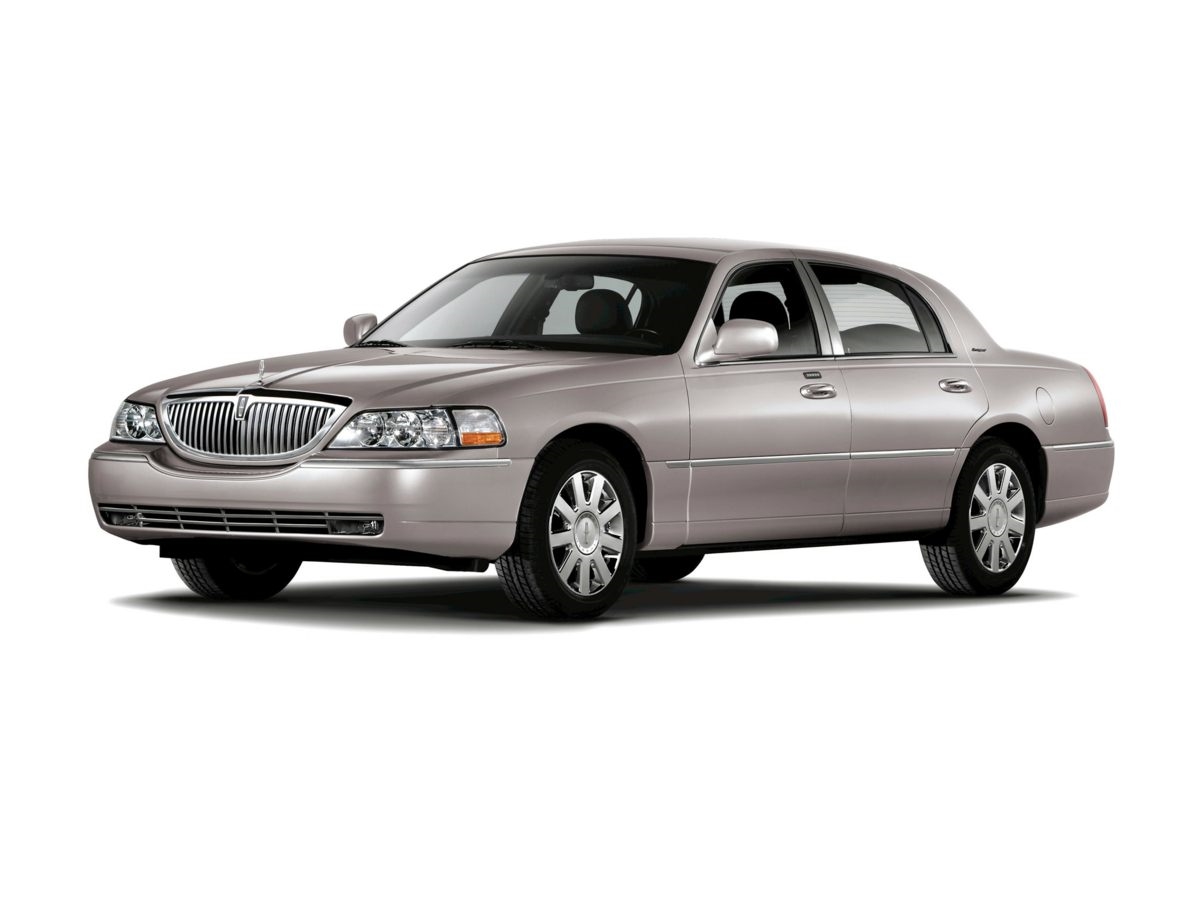 Lincoln Town Car  2008