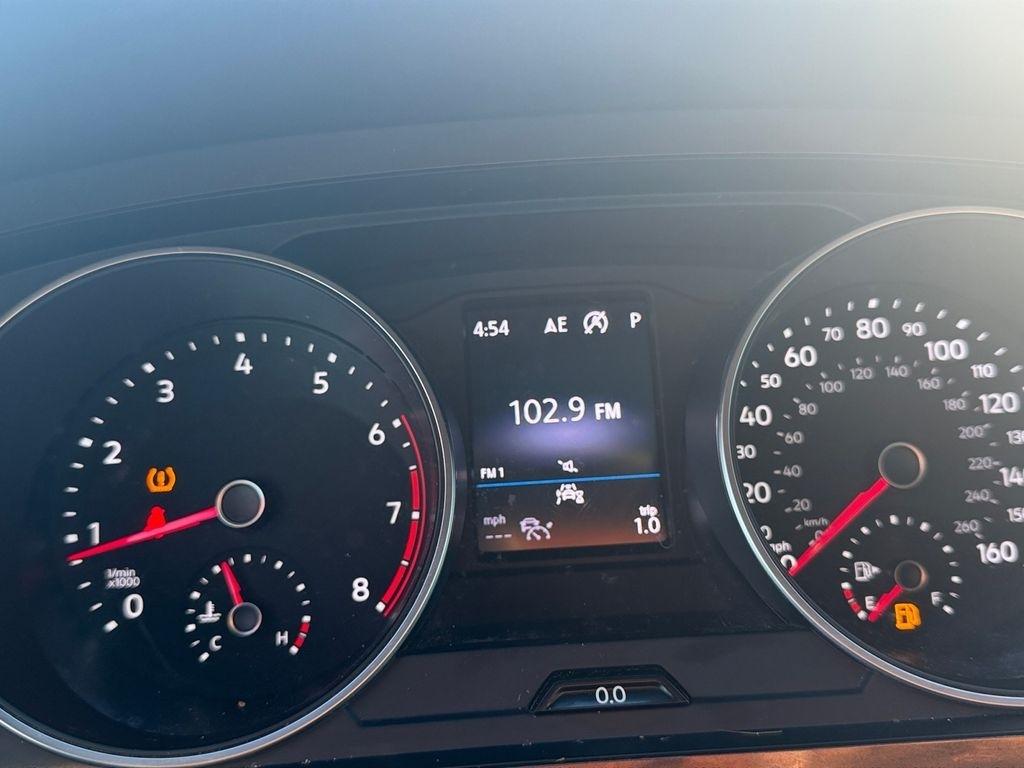 Volkswagen Tiguan  2021