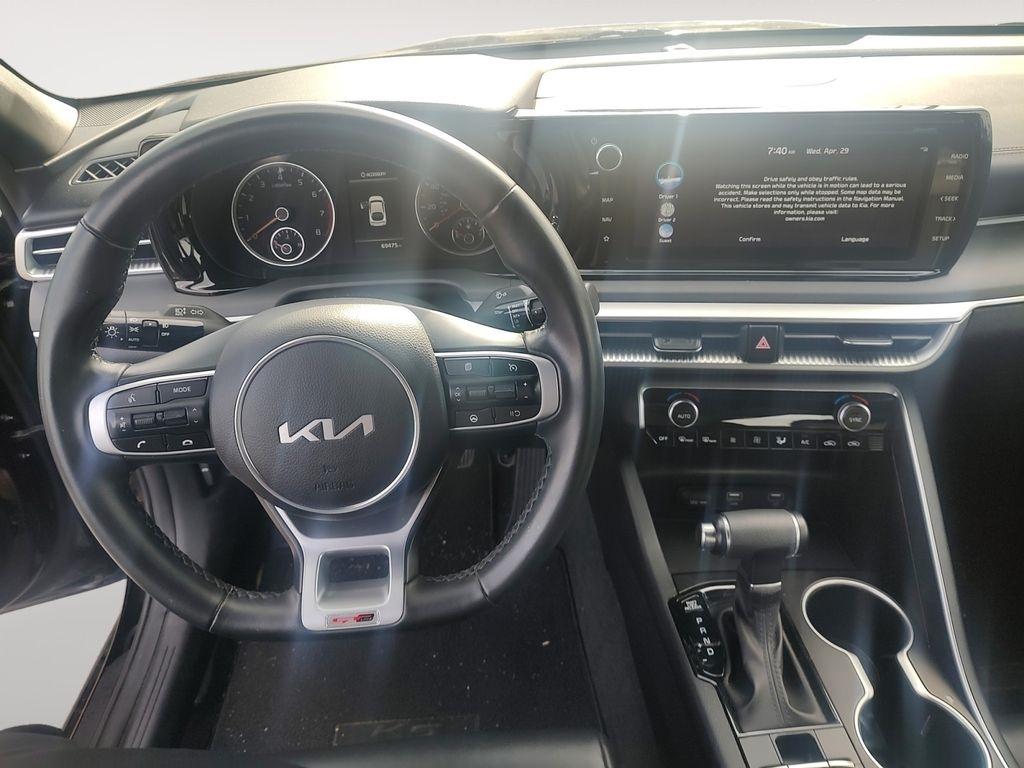 Kia K5  2022