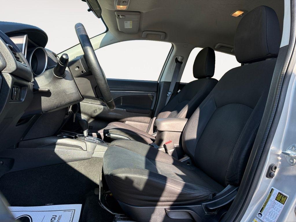 Mitsubishi Outlander Sport  2015