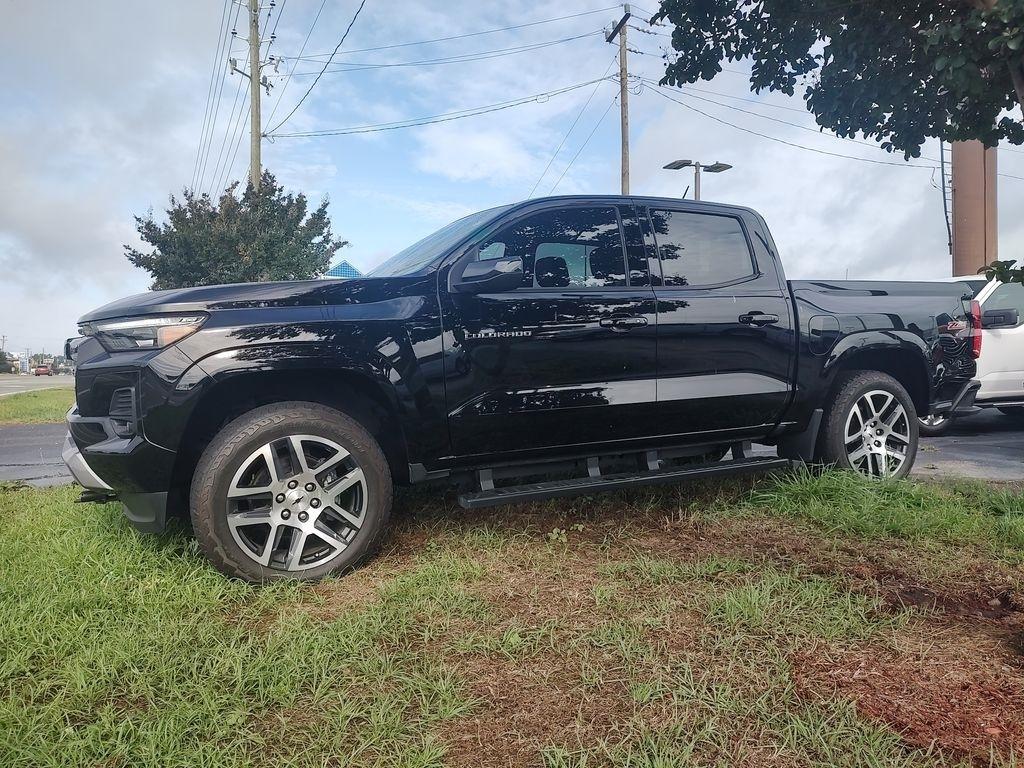 Chevrolet Colorado  2023