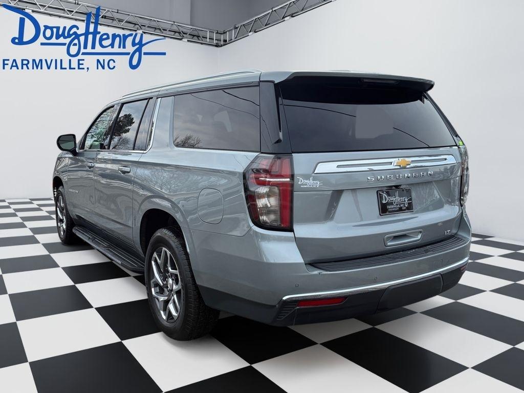 Chevrolet Suburban  2024