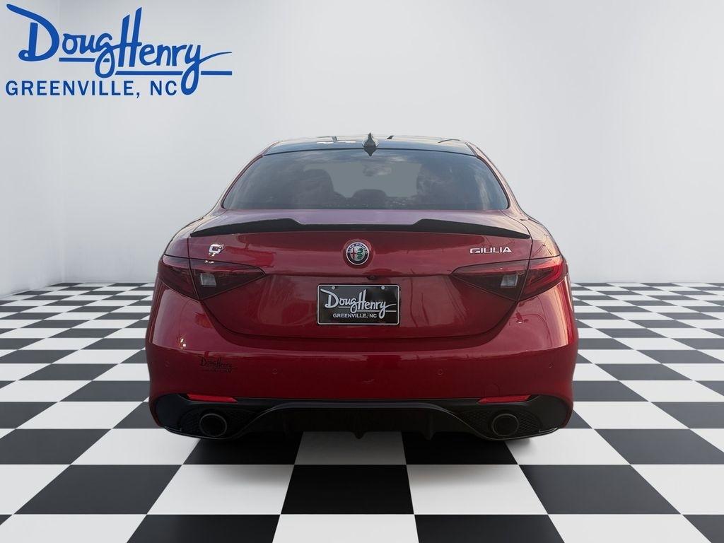 Alfa Romeo Giulia  2018