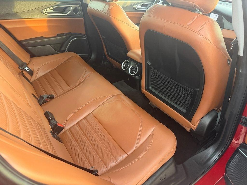 Alfa Romeo Giulia  2018