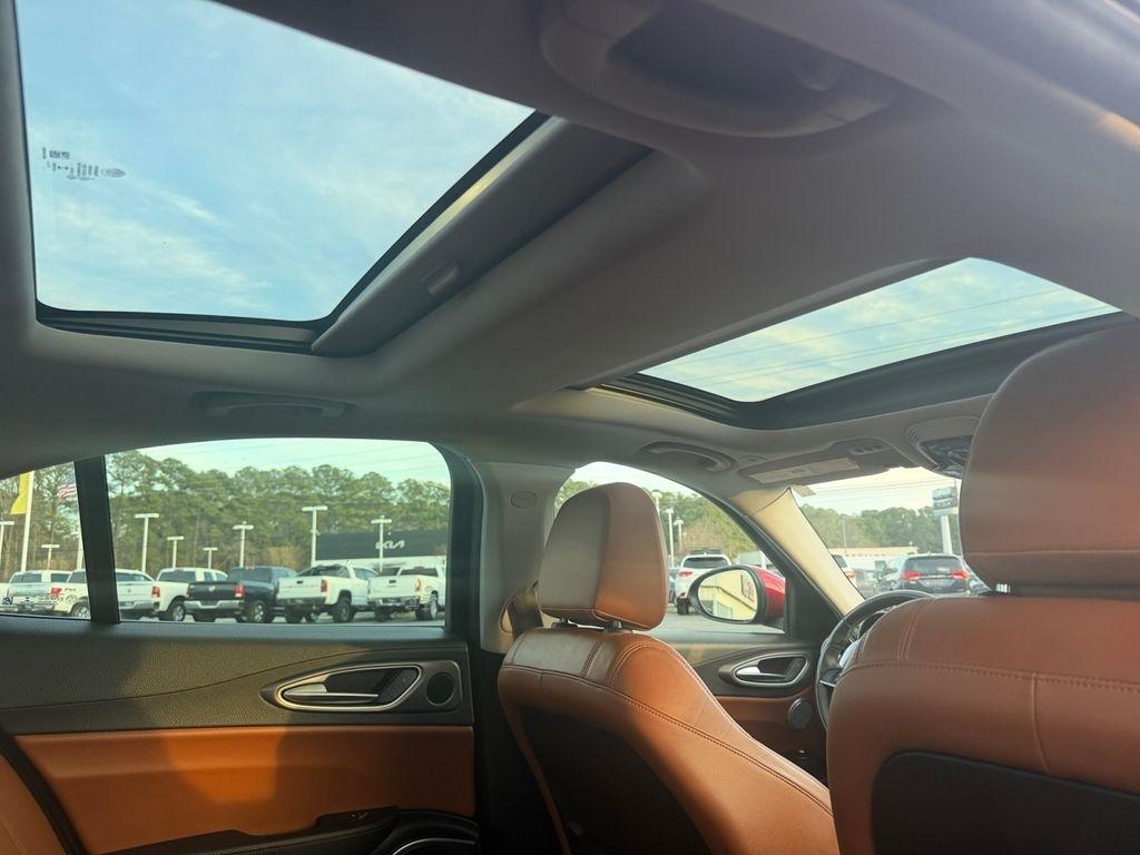 Alfa Romeo Giulia  2018