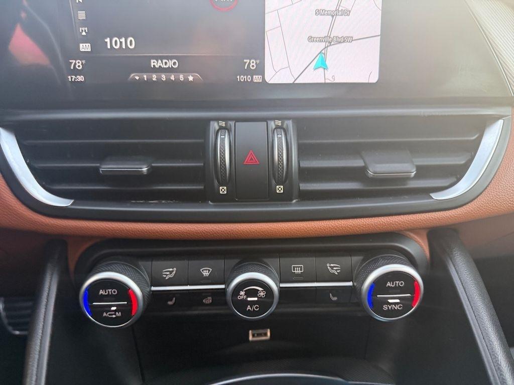 Alfa Romeo Giulia  2018