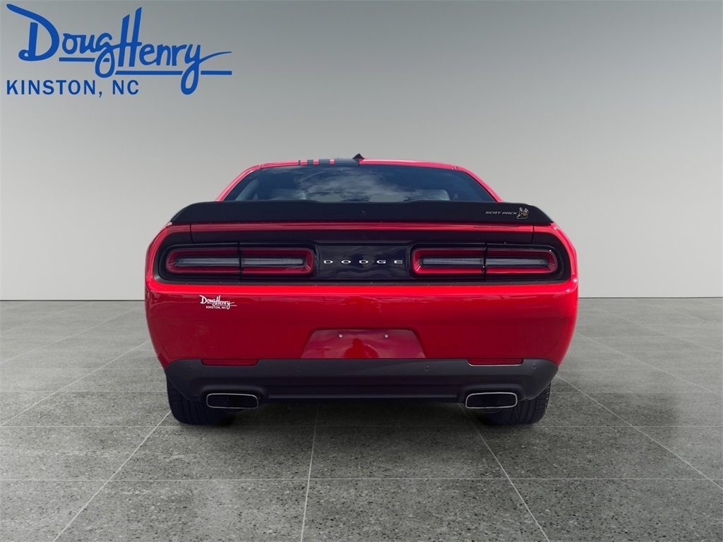 Dodge Challenger  2022