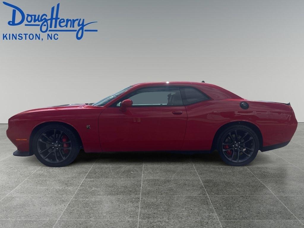 Dodge Challenger  2022