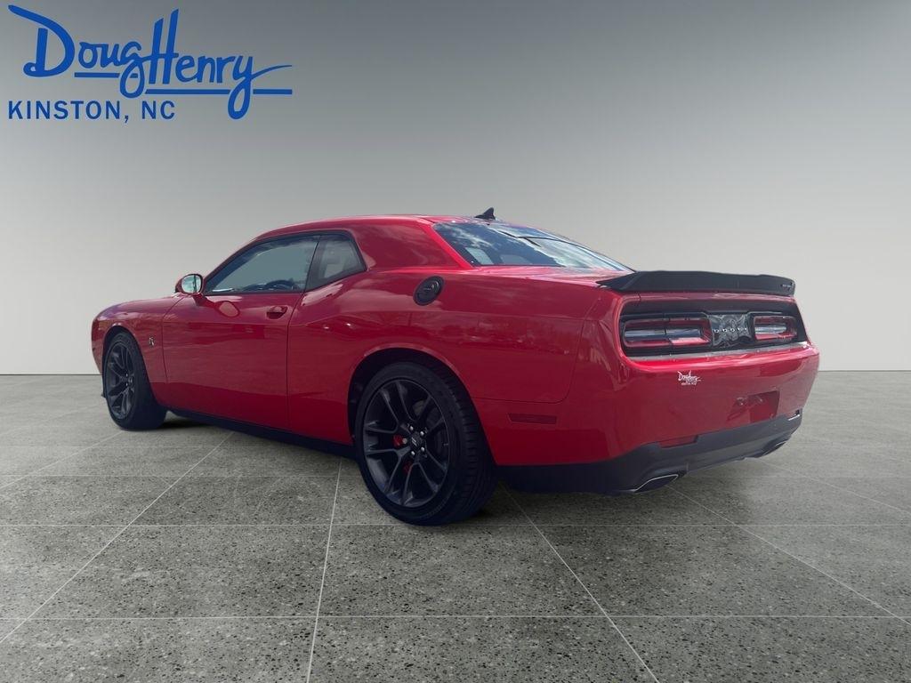 Dodge Challenger  2022