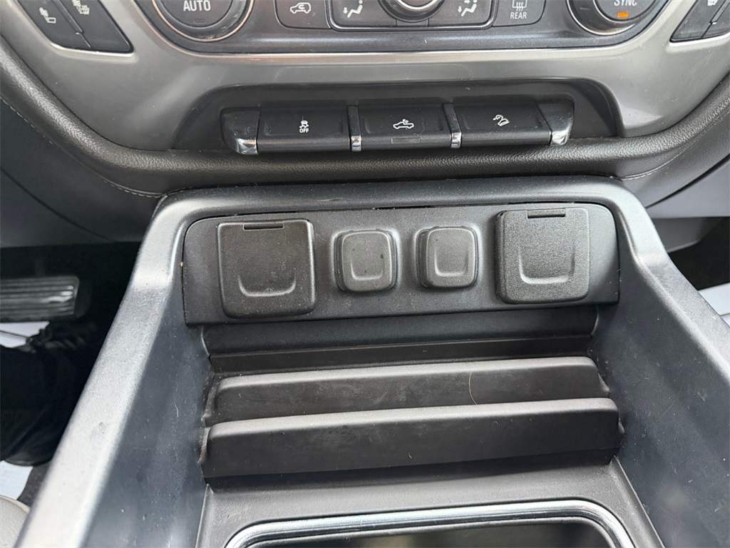 Chevrolet Silverado 1500  2018