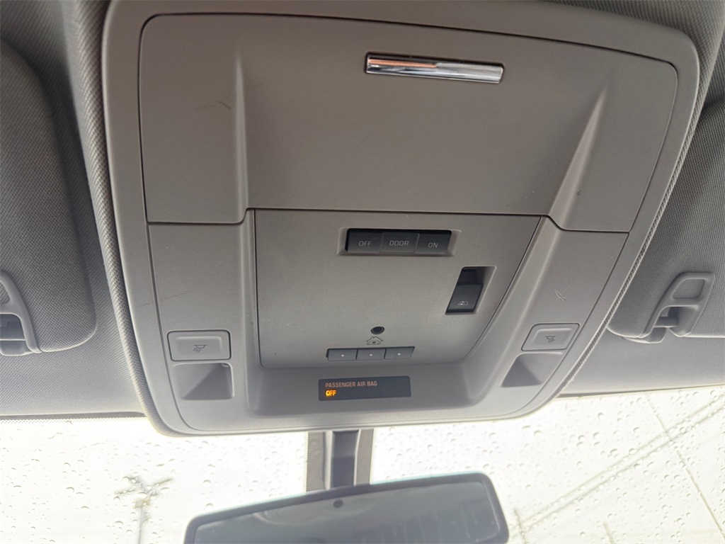 Chevrolet Silverado 1500  2018