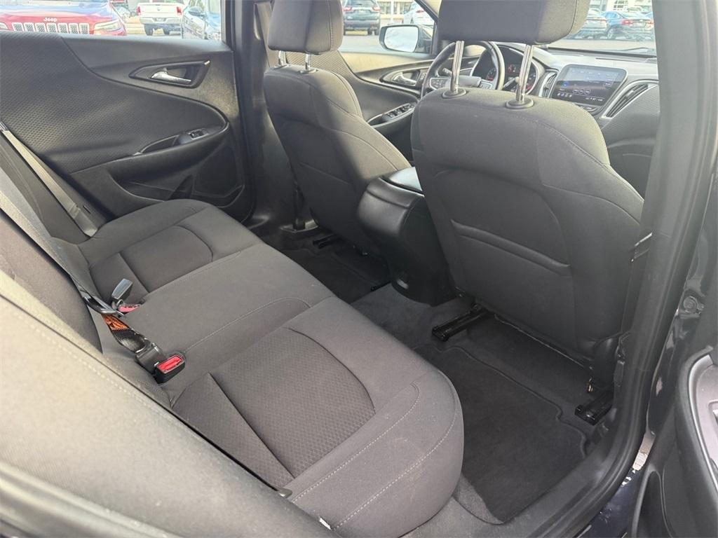 Chevrolet Malibu  2023