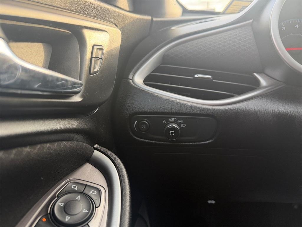 Chevrolet Malibu  2023