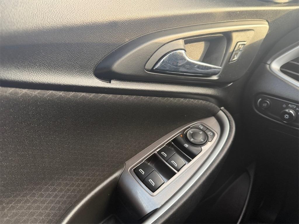 Chevrolet Malibu  2023