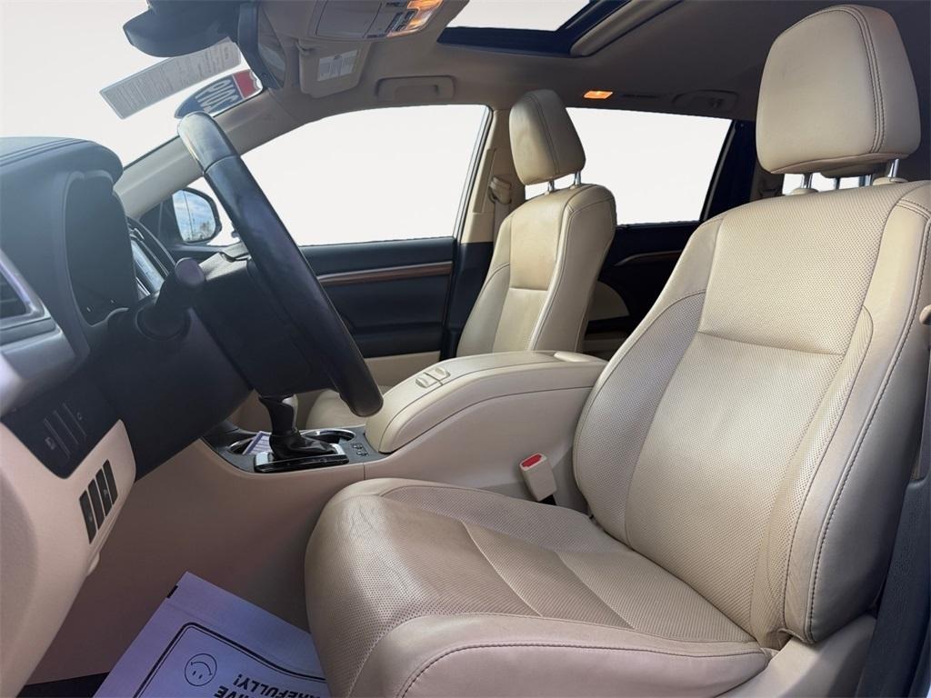 Toyota Highlander  2019