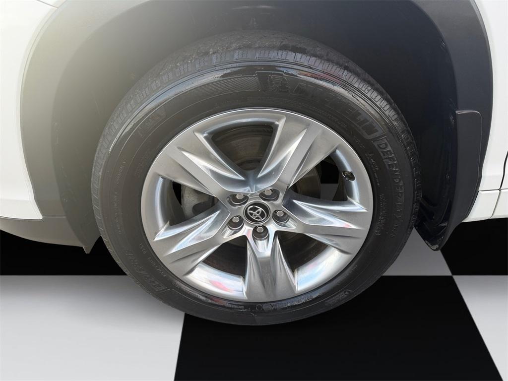 Toyota Highlander  2019